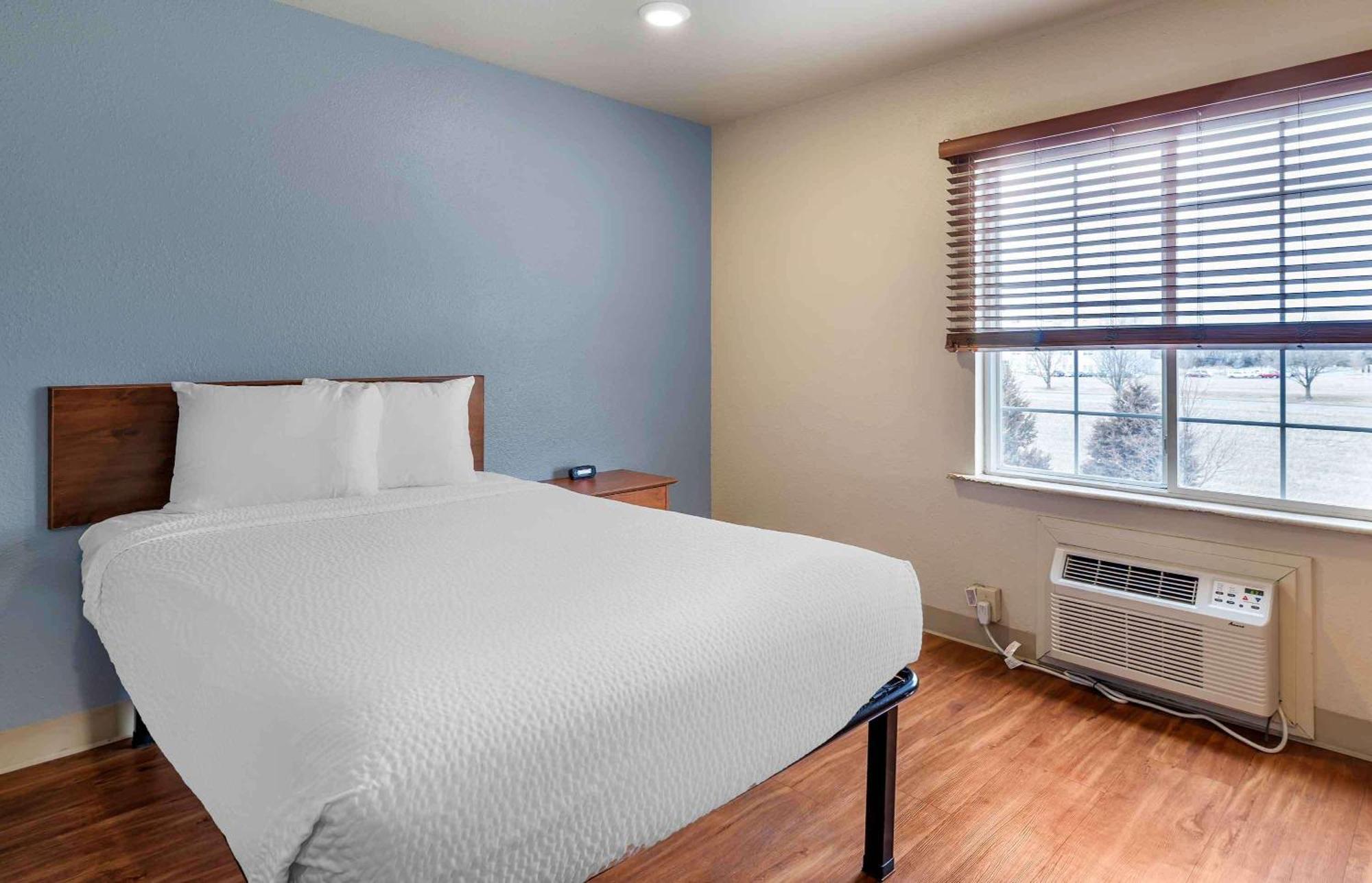 Extended Stay America Select Suites - Wichita - North Buitenkant foto