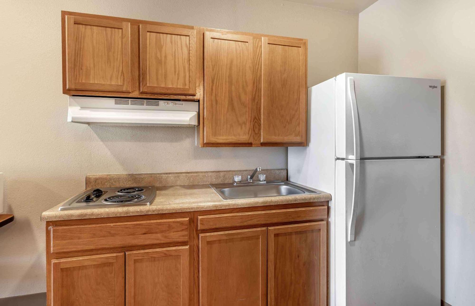 Extended Stay America Select Suites - Wichita - North Buitenkant foto