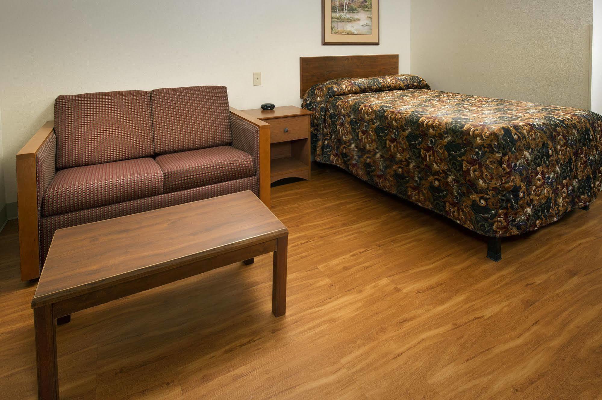 Extended Stay America Select Suites - Wichita - North Buitenkant foto